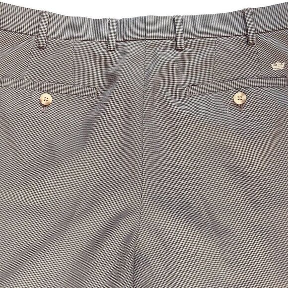 Peter Millar Crown Sport Herringbone Athletic Golf Short - Picture 9 of 10